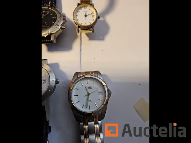 10 horloges (ref15) - afbeelding 1 van  10