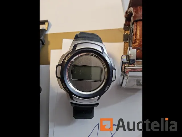 10 horloges (ref18) - afbeelding 6 van  10