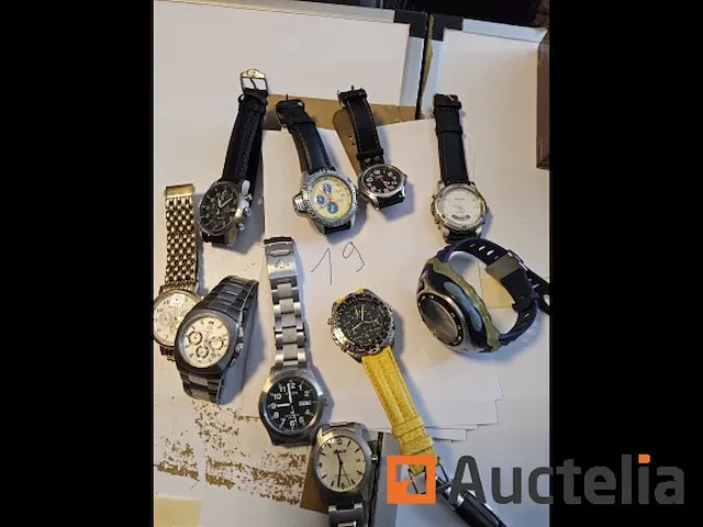 10 horloges (ref19) - afbeelding 4 van  11