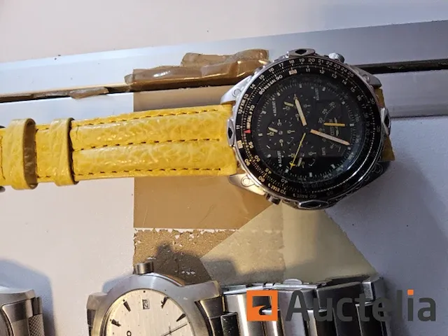 10 horloges (ref19) - afbeelding 9 van  11