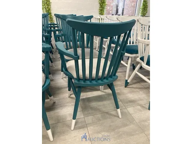 10 houten stoelen - afbeelding 3 van  4