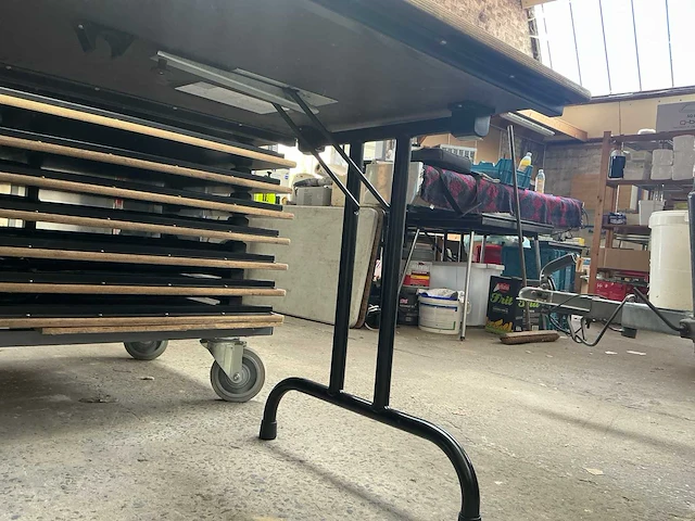10 klaptafels 80x180cm + 50 plooistoelen - afbeelding 7 van  7