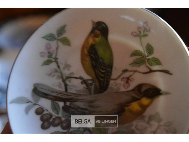 ±10 kleine sierbordjes - afbeelding 2 van  2