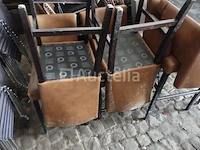 10 kunstleren krukken, 4 kunstleren stoelen - afbeelding 5 van  9
