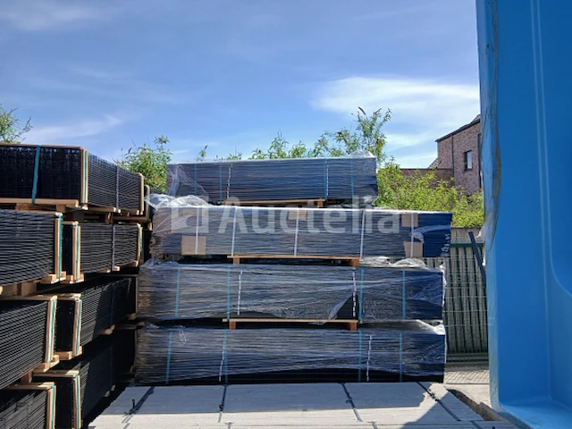 10 m schuttingpanelen 1,73 m ral 7016 - afbeelding 1 van  3