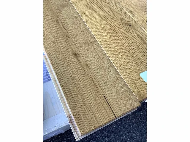 10 m2 eiken meerlagen parketvloer - afbeelding 2 van  2
