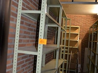 10 metalen rekken - afbeelding 1 van  6