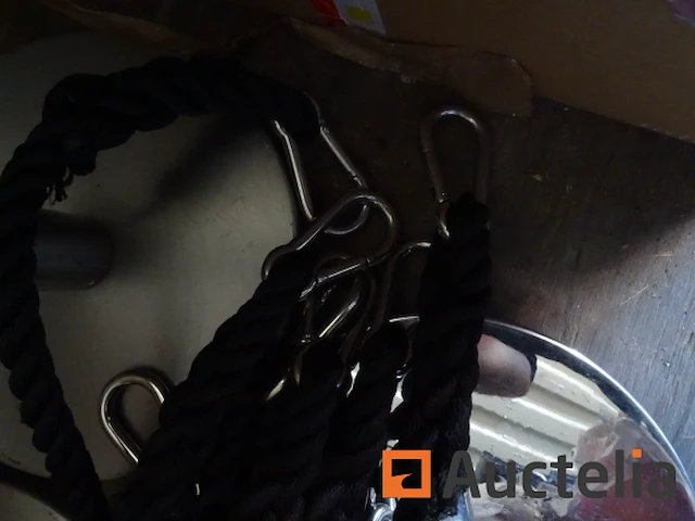 10 metalen voetjes met 7 touwen (met karabijnhaken) - afbeelding 5 van  10