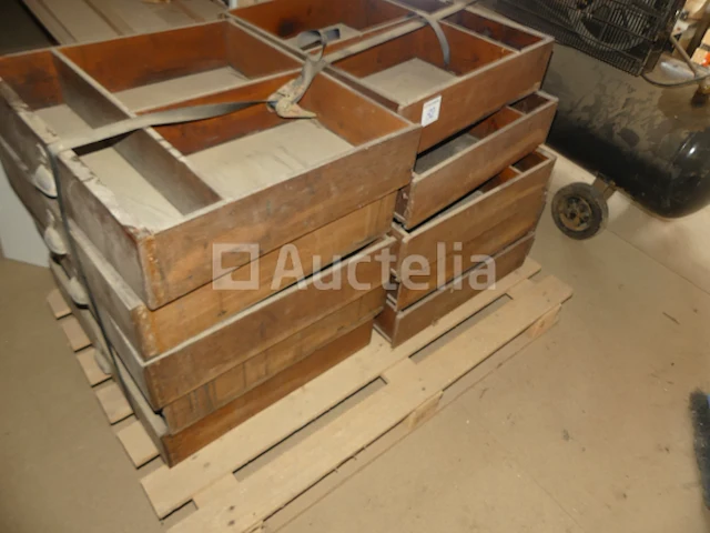 10 oude houten lades - afbeelding 3 van  7