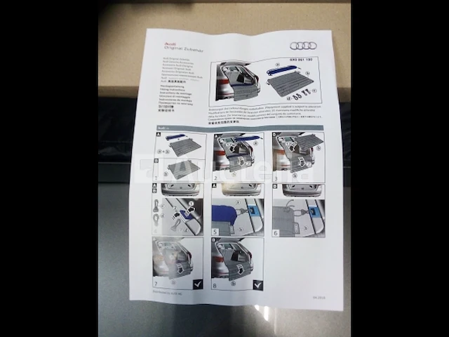 10 pakjes nieuwe kofferbakmat - afbeelding 1 van  4
