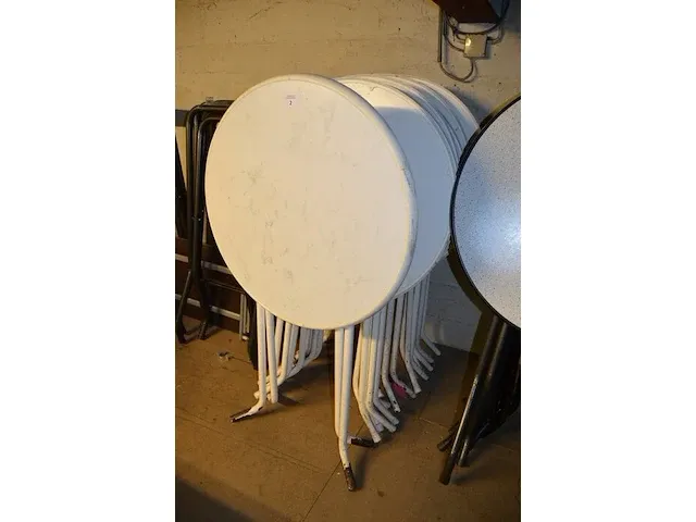 10 plooitafels rond hoog wit blad (1122) - afbeelding 3 van  5