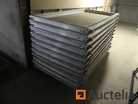 10 podium trays