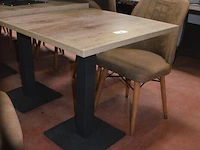 10 resto tafels metalen onderstel, 30 resto stoelen imitatie leder, 2 barkrukken imitatie leder (6,7,8,9) - afbeelding 4 van  14