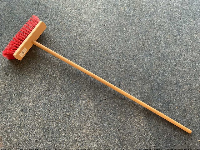 10 rode straat borstels - afbeelding 1 van  3