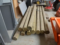 10 ronde houten palen ca 4m, diameter 20 cm - afbeelding 2 van  4