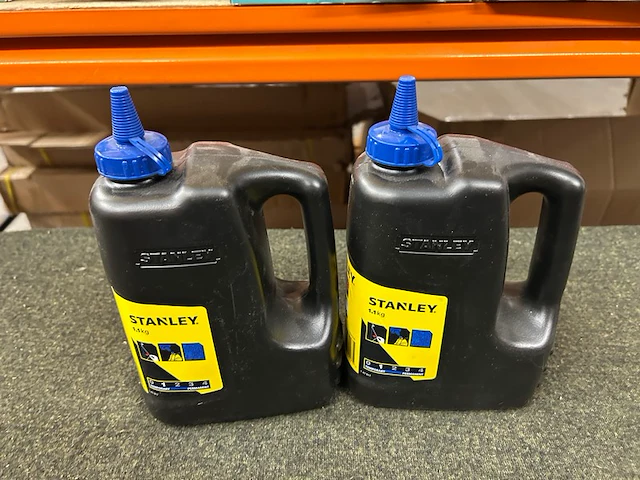 10 stanley slaglijnpoeder 1.1 kg - afbeelding 1 van  4