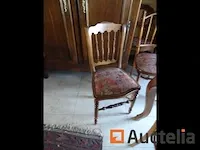 10 stoelen, 1 tafel - afbeelding 1 van  7