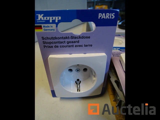 10 stopcontacten met kopp paris child protection - afbeelding 3 van  5