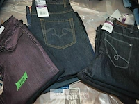 10 stuks jeans/broeken maat 31