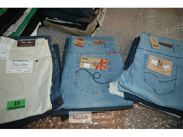 10 stuks jeans/broeken maat 38 - afbeelding 1 van  2