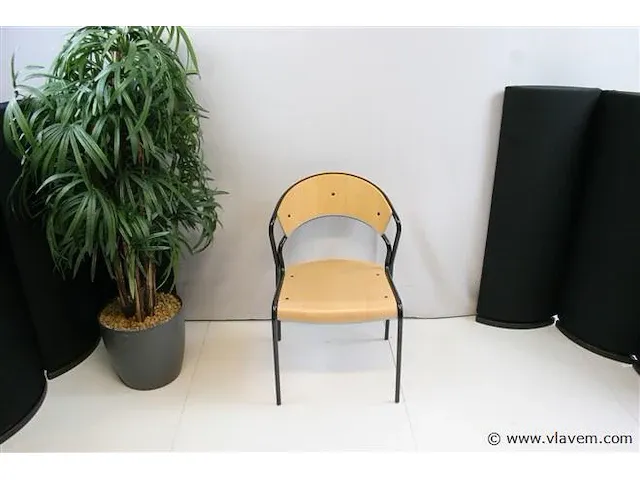 10 stuks kantinestoel kinnarps - afbeelding 1 van  5
