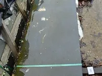 10 stuks zwart granieten platen voor tuinschermen en lage muurtjes gebrand en geborsteld met lijnen 1 zijde afgewerkt afm. 220x60x3 - afbeelding 4 van  5