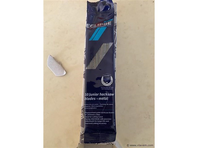 10 verpakkingen inhoudende 10 stuks eclipse - afbeelding 1 van  2