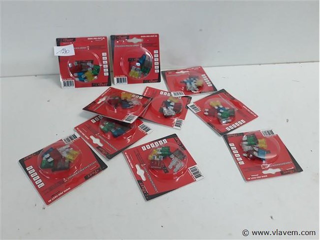 10 x autozekeringen 6 stuks 7,5-10-15-20-25-30a - afbeelding 1 van  2