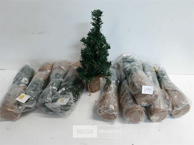 10 x kerstboom met kluit 34 cm - afbeelding 1 van  3