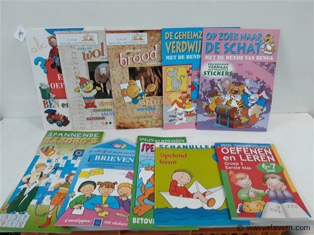10 x kinder spel en doe boekjes - afbeelding 1 van  2