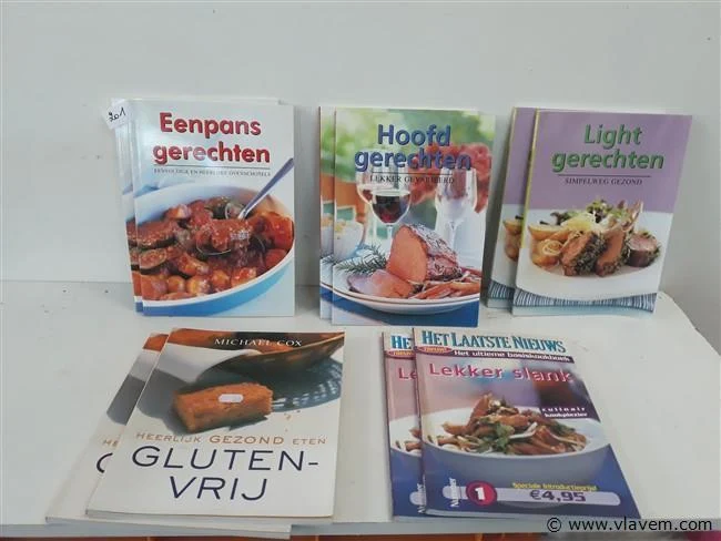 Divers nieuw hobby gerief, gereedschap, bevestigingsmateriaal, speelgoed, huishouden enz.