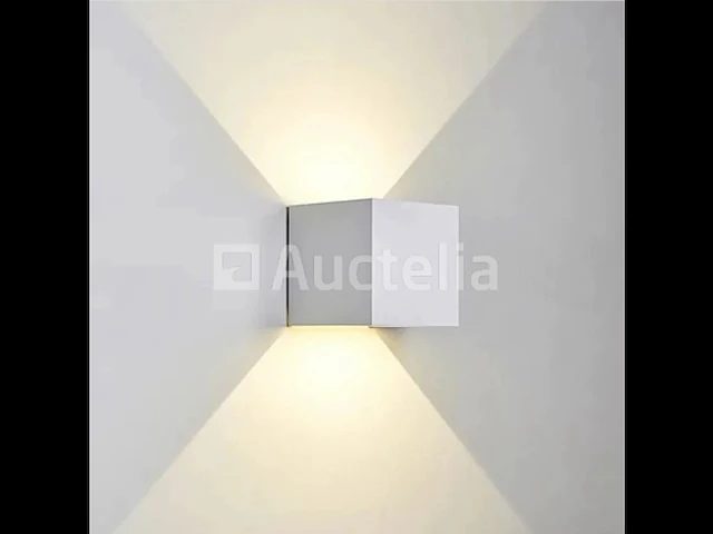 10 x led wandlamp - bidirectioneel - kubus (sw-2312-2) - 10w warm wit - afbeelding 4 van  5