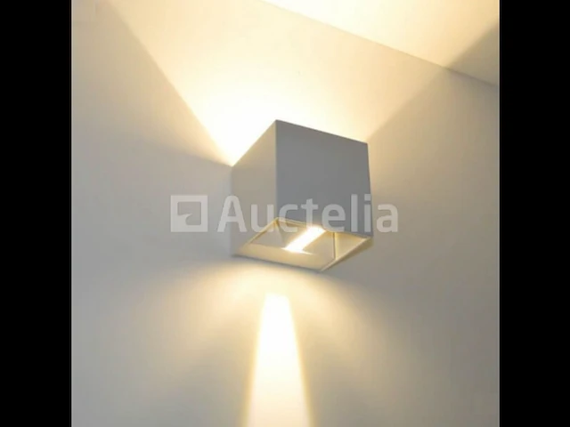 10 x led wandlamp - bidirectioneel - kubus (sw-2312-2) - 10w warm wit - afbeelding 5 van  5