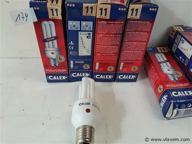 10 x spaarlamp e27 11w dag/nacht sensor - afbeelding 2 van  2