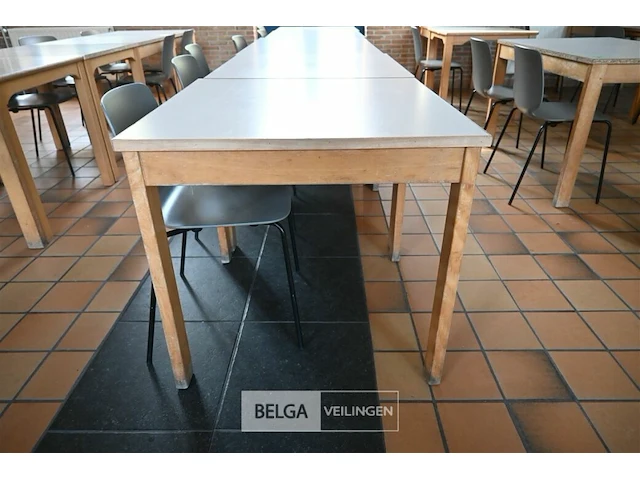 10 x vierkante houten tafel - afbeelding 2 van  4