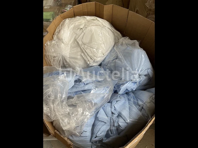 100 kg hoogwaardige microvezel poetsdoeken, wit en blauw, reiniging - afbeelding 1 van  5