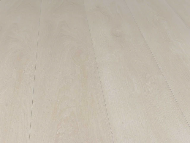 100 m2 laminaat plank - 1285 x 192 x 8 mm - afbeelding 1 van  4