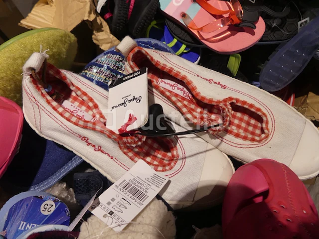 100 veelkleurige pantoffels - afbeelding 4 van  7