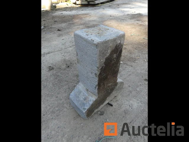 100 voet betonnen t-voeten - afbeelding 2 van  6