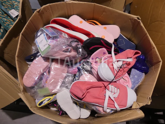 100 zomer schoenen - afbeelding 2 van  6