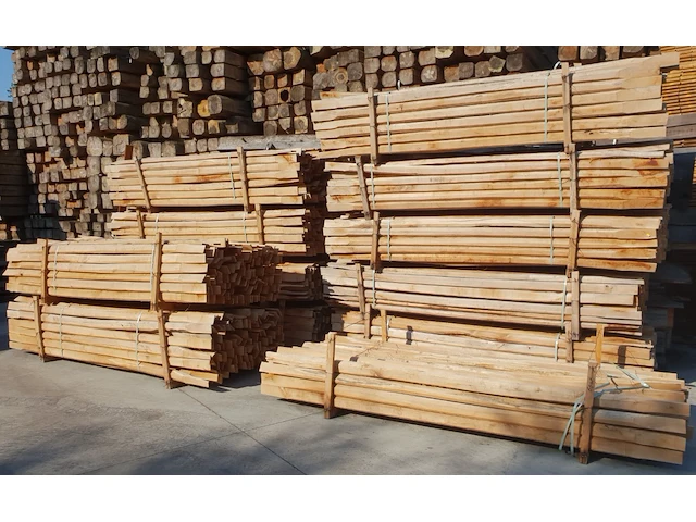 100x acacia gezaagde ligger - afbeelding 2 van  3
