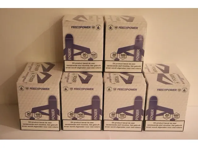 100x e-sigaret blackcurrant ice - afbeelding 1 van  9