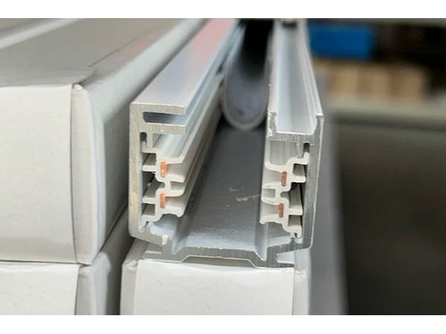 100x eutrac stroomrails - afbeelding 7 van  8