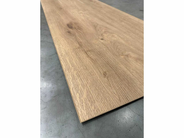 106 m2 laminaatvloer 8mm krono - afbeelding 3 van  3