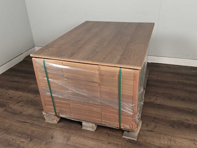 107 m2 laminaat plank - 1289 x 192 x 8 mm - afbeelding 4 van  4