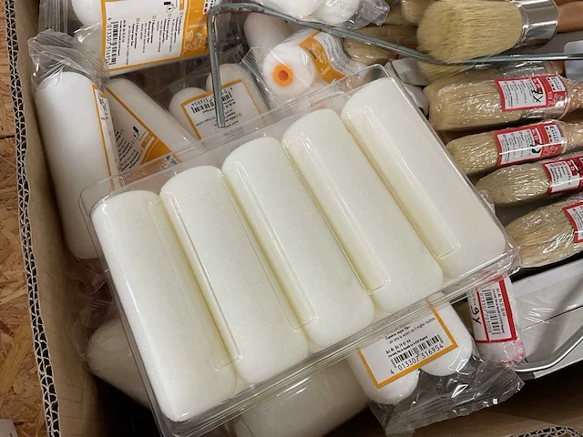 107 x schildersgereedschap - afbeelding 6 van  12