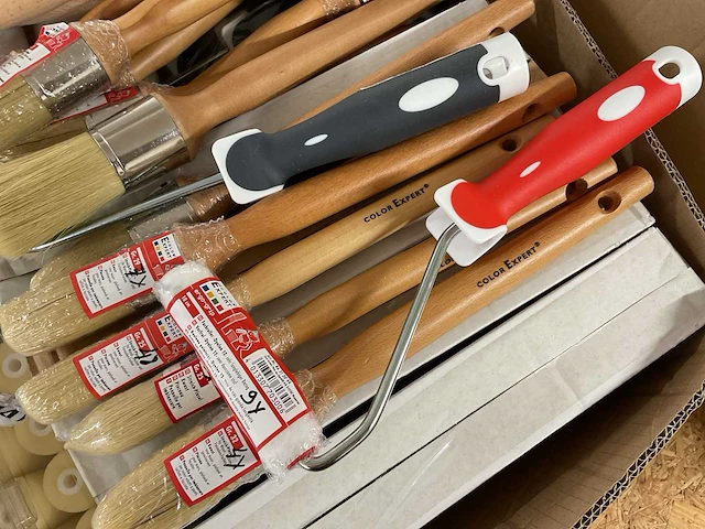 107 x schildersgereedschap - afbeelding 9 van  12