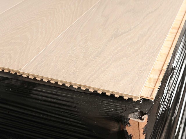 109 m2 parket eiken xl mutliplank - 2000 x 187 x 15 mm - afbeelding 3 van  4