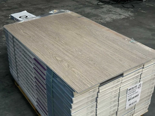 109,46 m2 pvc-click plank - 1251 x 187 x 4,5 mm - afbeelding 1 van  4