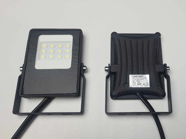 10w 5000k breedstraler led waterdicht (100x) - afbeelding 3 van  5